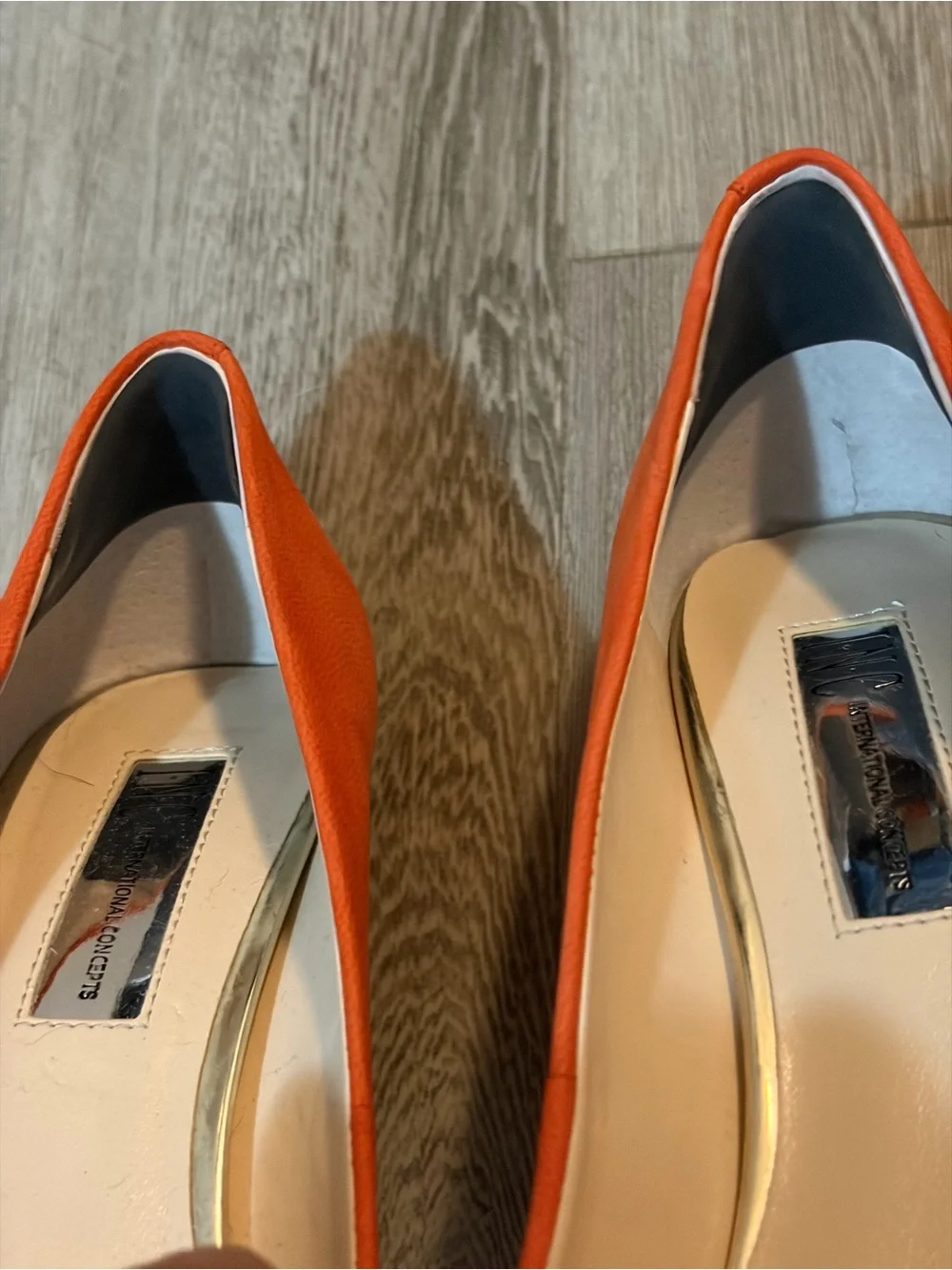 INC ZITAH Orange Pointed-Toe Mid Heel Pumps 7.5